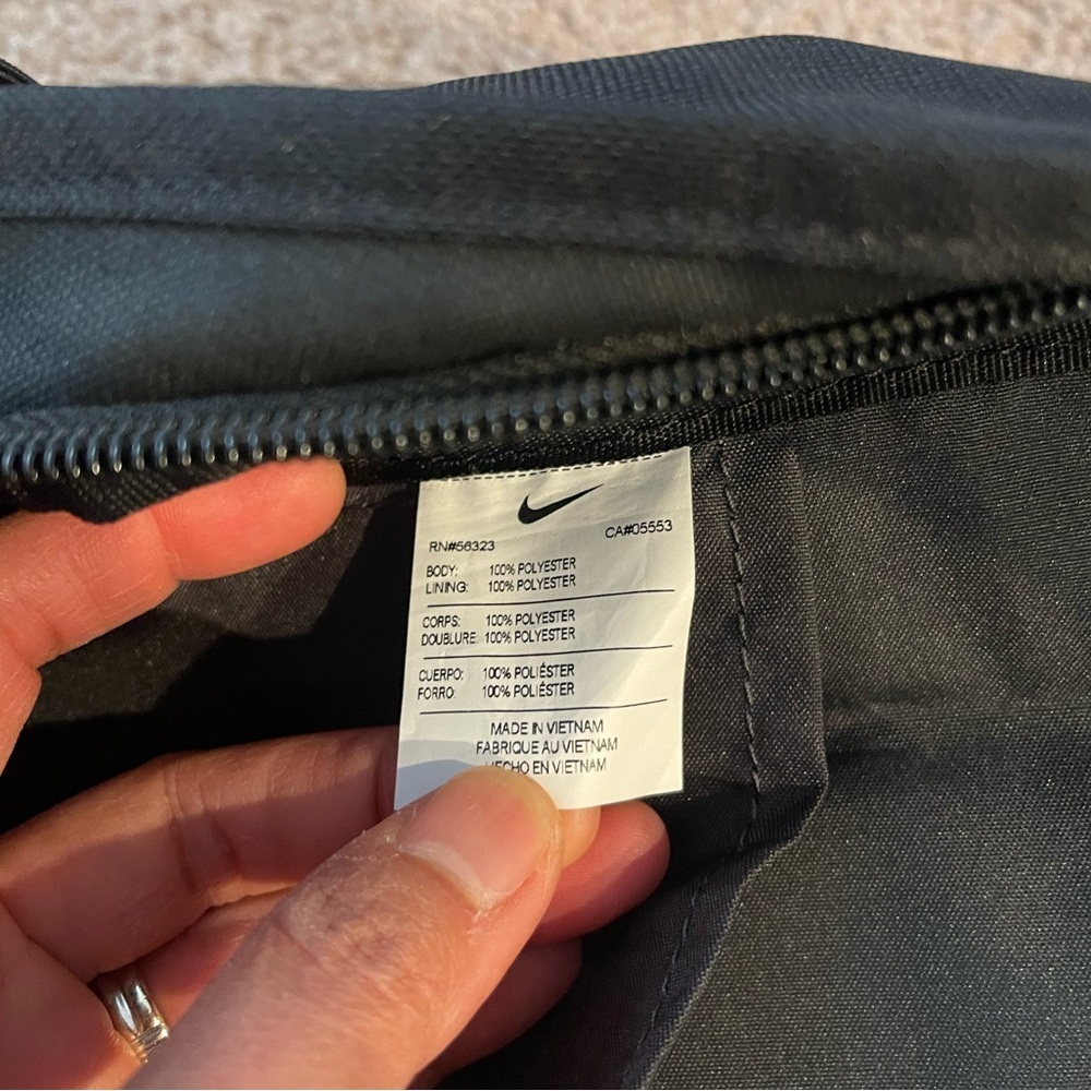 NIKE Sportswear Hayward Unisex Black Backpack - Picture 5 of 9